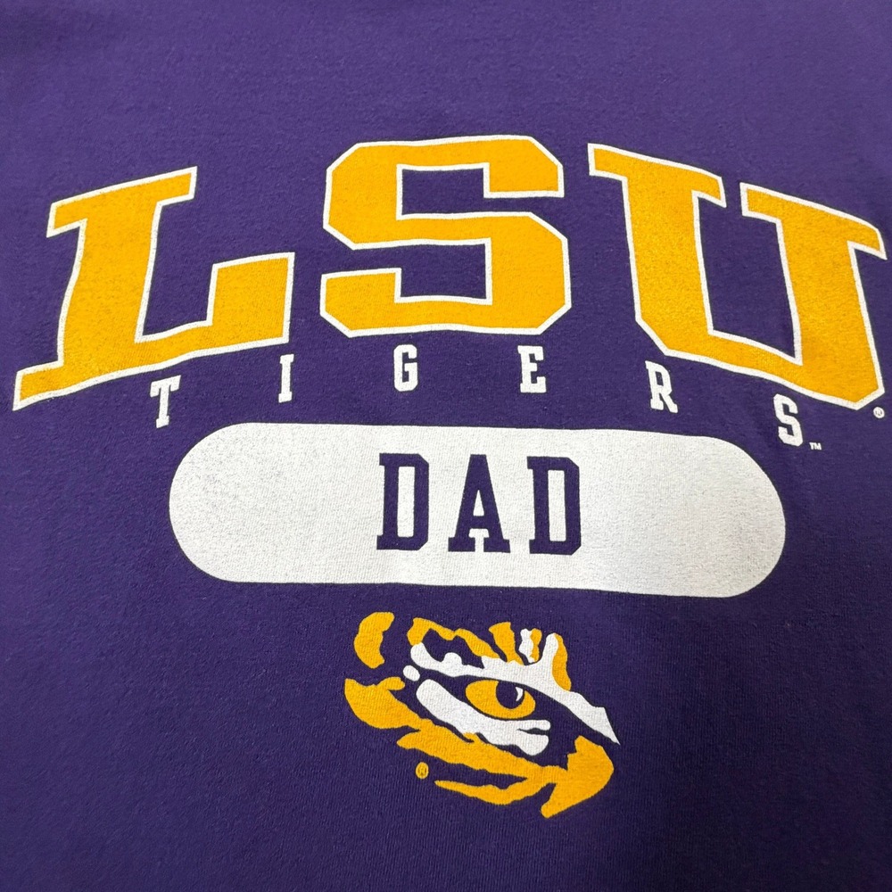 LSU Tigers "Dad" T-Shirt Large Excellent